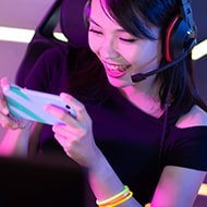 6 mobile gaming scams and how to avoid them